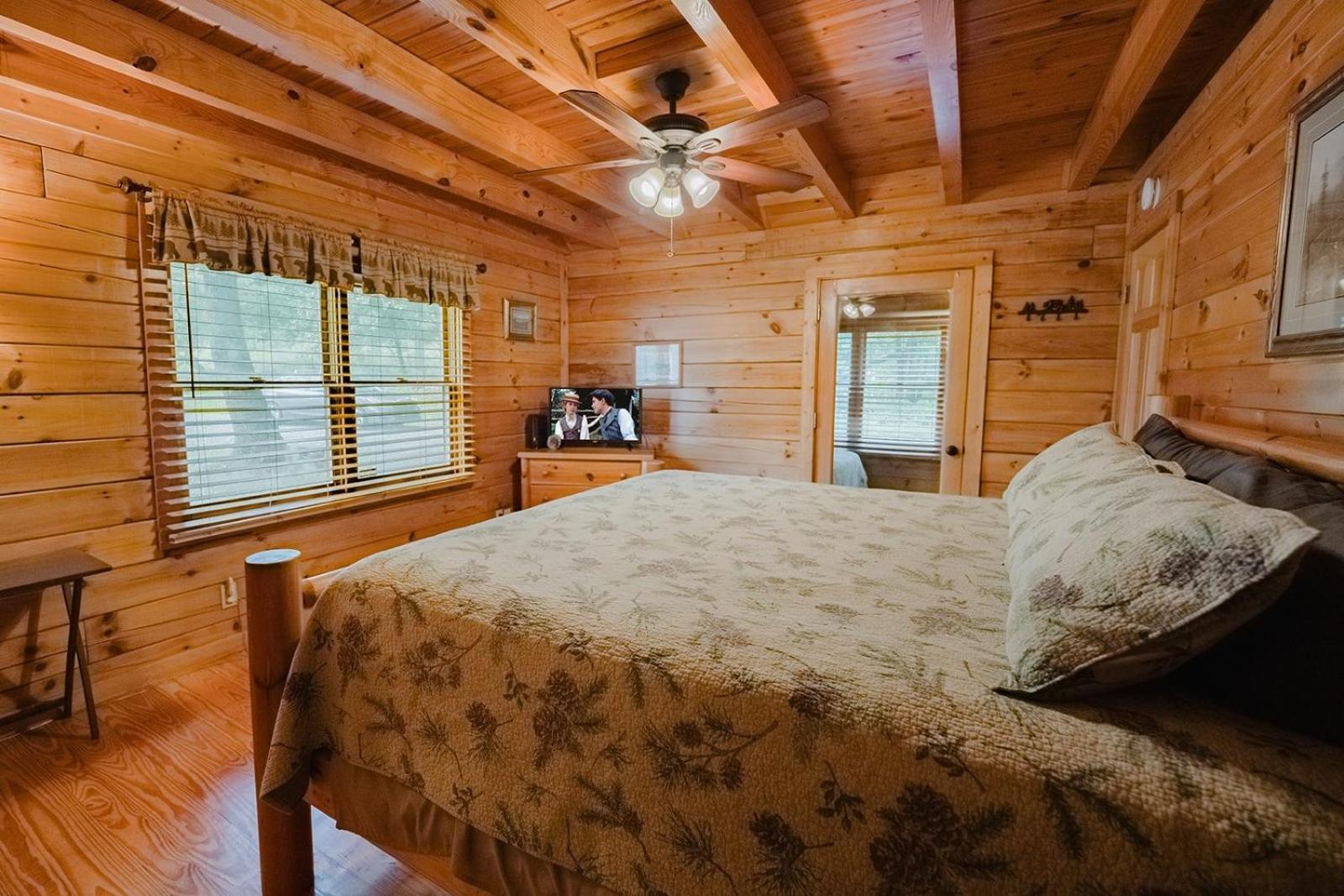 A Dream Come True Cabin Сев'єрвілл Екстер'єр фото